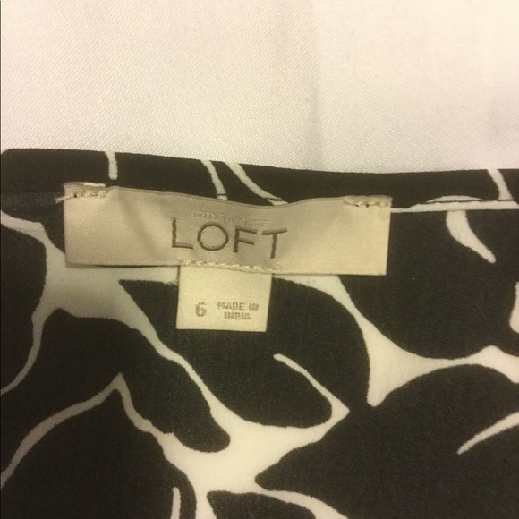 LOFT Romper - Picture 3 of 3